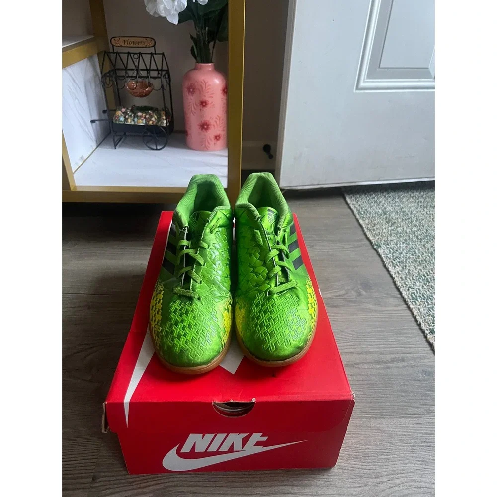 Adidas Predator Absolado LZ FG Men's Q21656 Soccer Size 12